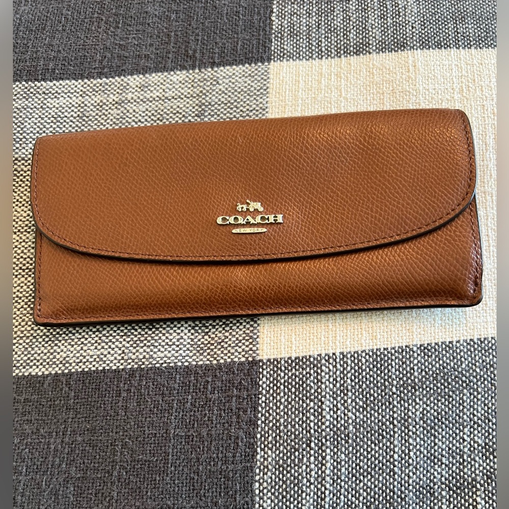 Coach Crossgrain Leather Wallet F52689